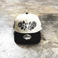 USA買付  New York Yankees Rose Embroidery Subway Series  – Ivory/Black　NEWERA -77