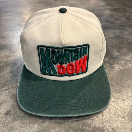 USA買付 Mountain Dew Retro Golfer Snapback Hat - Cream　US-52