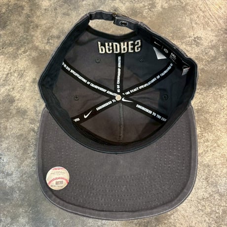 USA買付  NIKE× San Diego Padres Nike Monotone Pro Adjustable Hat N-183