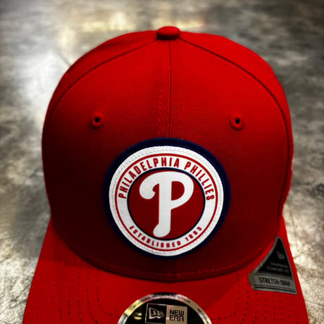 USA買付 NEW ERA Philadelphia Phillies Circle Patch 9SEVENTY Stretch-Snap Cap - Red   NEWERA-72