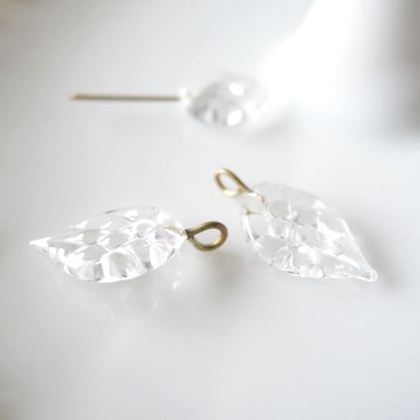 Quilt leaf ×4pcs (col.クリア)G00401