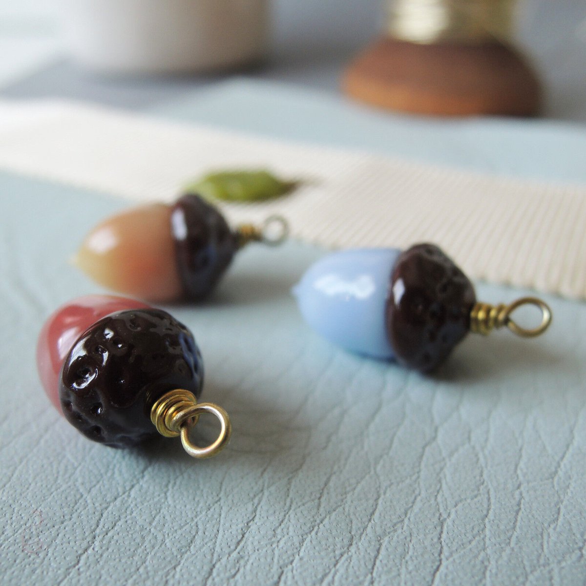 どんぐりチャーム＊1個 | little lamps -Glass Bead Shoppe-