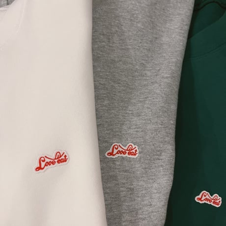 Love eat” patch sweat”