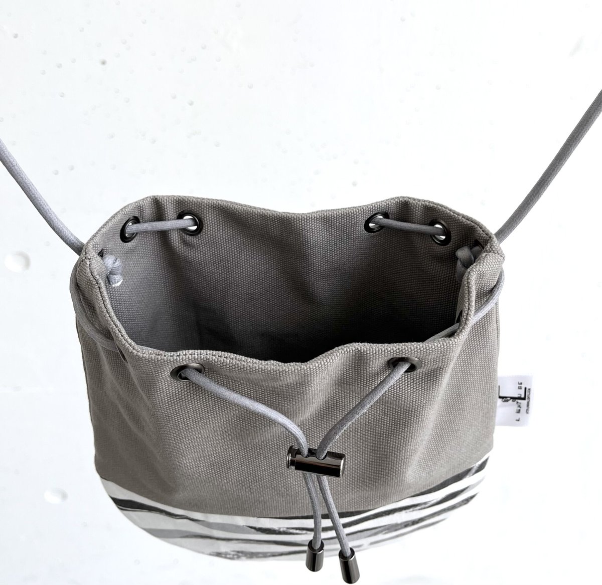 neighborhood drawstring ショルダー bag グレー LOGO DRAWSTRING SHOULDER BAG