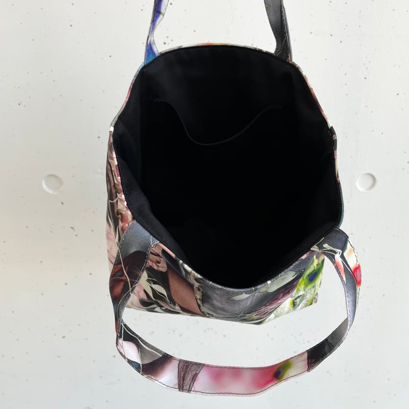 BAG_BOXトート -BLOOM- (BLACK) | LIGHT CUBE BAG_BOXトート -BLOOM- (BLACK) | LIGHT CUBE