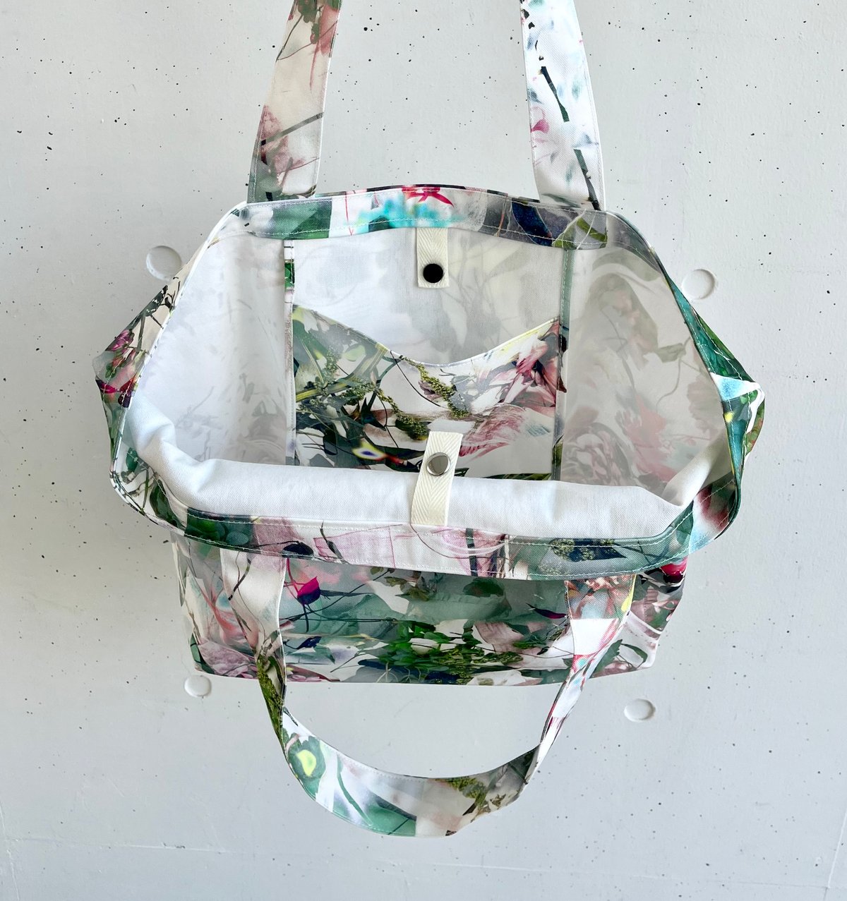 完売品　チョコプラ　bloom　トートバッグ 1X1554-p131-limited-tote-