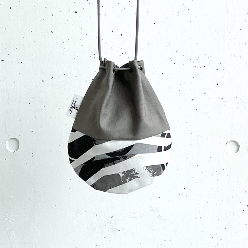 巾着ショルダーバッグ-RIVER SIDE-(GRAY) | LIGHT CUBE 巾着ショルダーバッグ-RIVER SIDE-(GRAY) | LIGHT CUBE