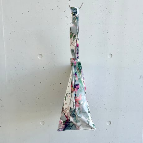 BIGトートバッグ　-BLOOM- (WHITE)