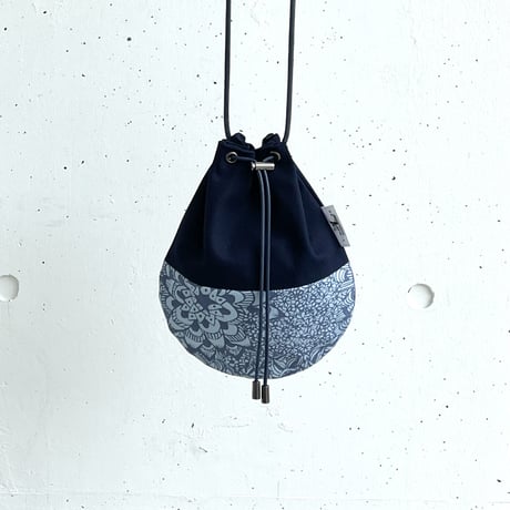 キュービック巾着バッグ CATEGORY BAG_巾着ショルダーバッグ | LIGHT CUBE