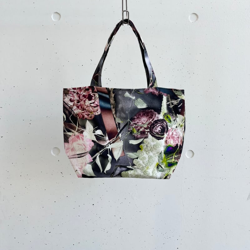 BAG_BOXトート -BLOOM- (BLACK) | LIGHT CUBE BAG_BOXトート -BLOOM- (BLACK) | LIGHT CUBE