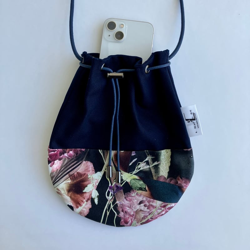 巾着ショルダーバッグ-BLOOM- (BLACK) | LIGHT CUBE 巾着ショルダーバッグ-BLOOM- (BLACK) | LIGHT CUBE