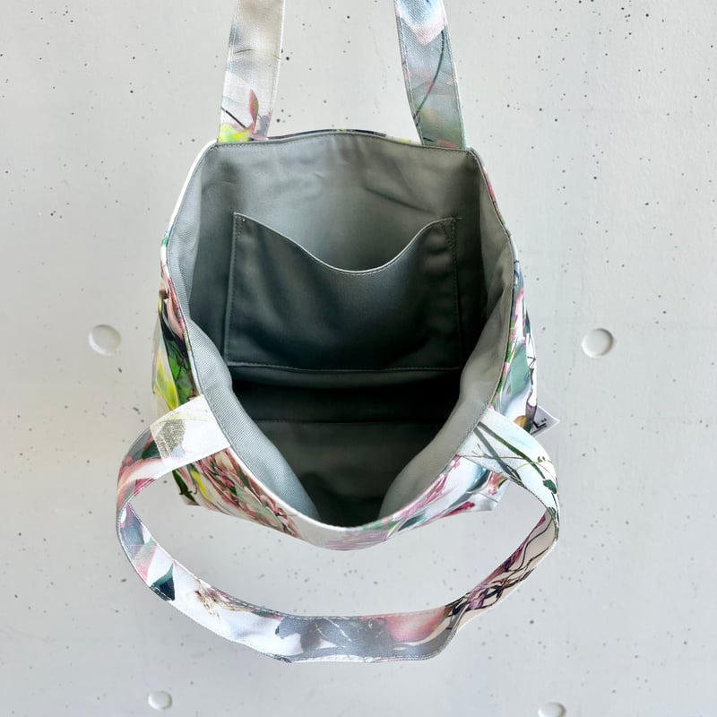BAG_BOXトート -BLOOM- (WHITE) | LIGHT CUBE