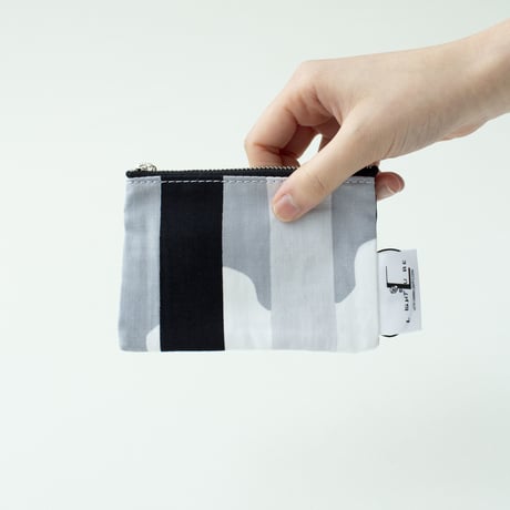 POUCH_ミニフラットポーチ　-DEEP BREATH- (GRAY)