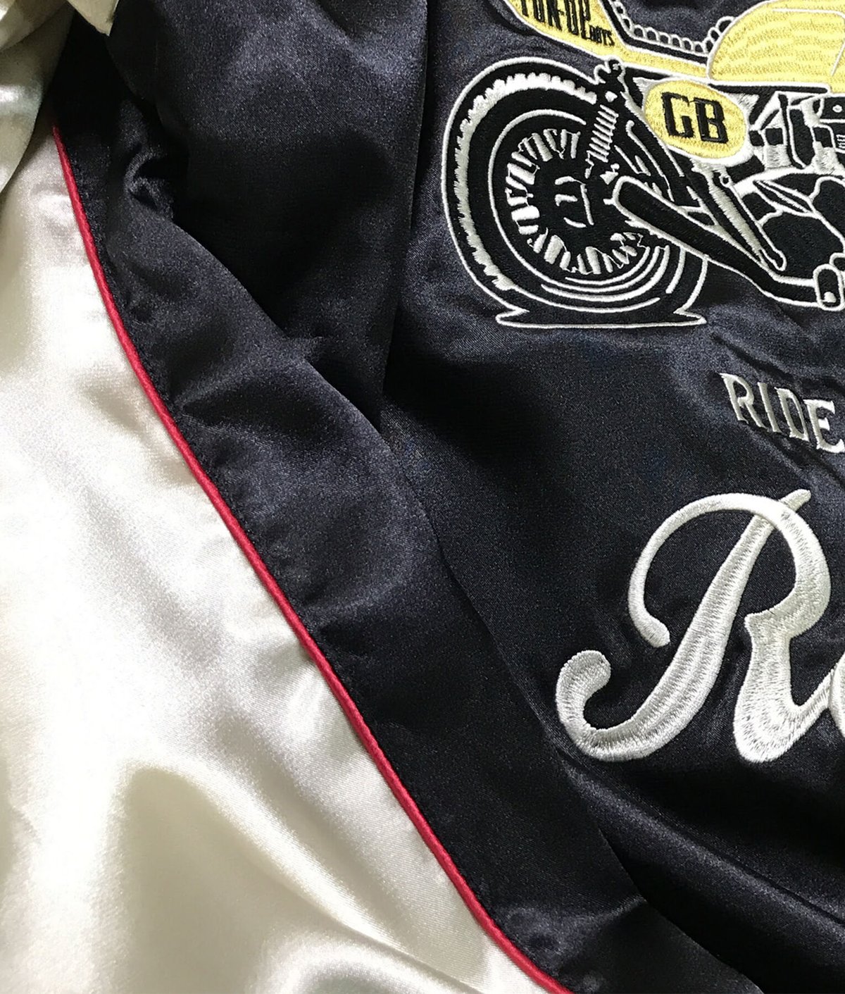 ACE CAFE LONDON スカジャン“LIVE TO RIDE” (AC001SJ-WH)