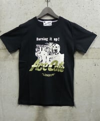 ACE CAFE LONDON Tシャツ “BURNING IT UP” (14ACTS-001)