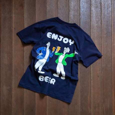 in the house カートゥーンTシャツ