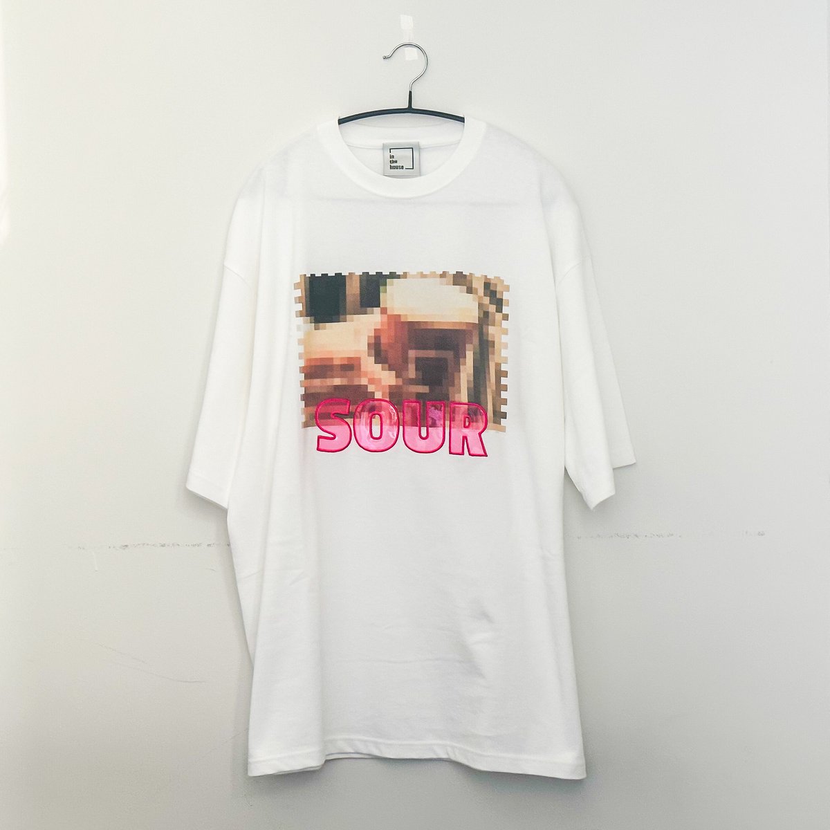in the house ボカシ SOUR Tシャツ | in the house STORES