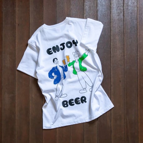 in the house カートゥーンTシャツ