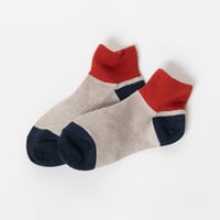 TO（トゥー）THREE-TONE ANKLE SOCKS