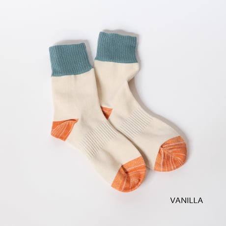 TO（トゥー）THREE-TONE SOCKS