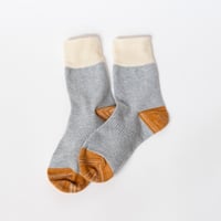 TO（トゥー）THREE-TONE SOCKS