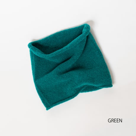 TO（トゥー）WOOL BOUCLE NECKWARMER
