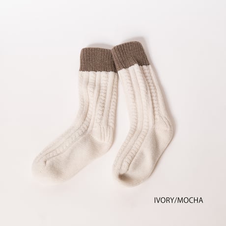 COZY&WARM （コージー＆ウォーム）WOOL CABLE ROOM SOCKS