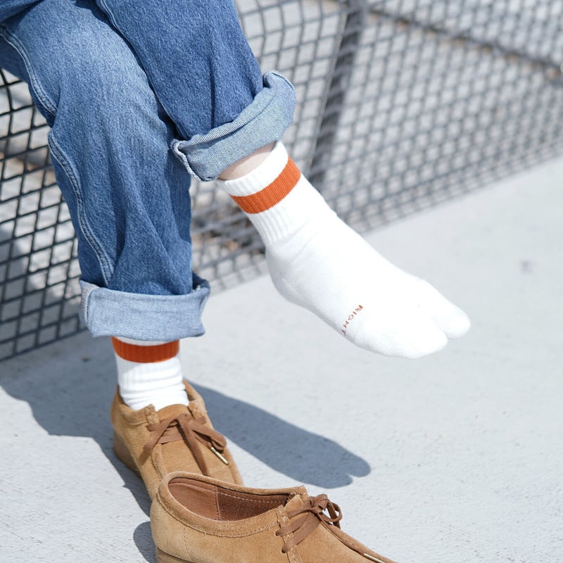 mi　タグ付き・新品未使用】ACLO ショートツィードベスト　希少品 mi タグ付き・新品未使用】ACLO ショートツィードベスト 希少品