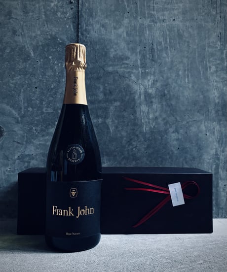 【ami hayama がお勧めする冬の贈り物】Frank John「極上の泡」