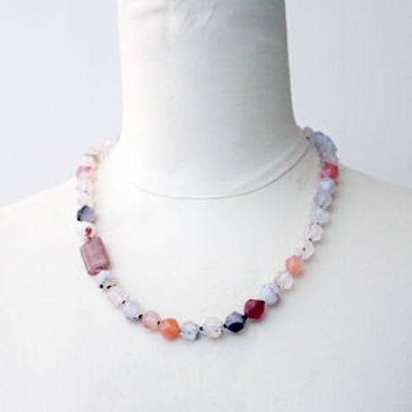 necklace/S21-A0-0243