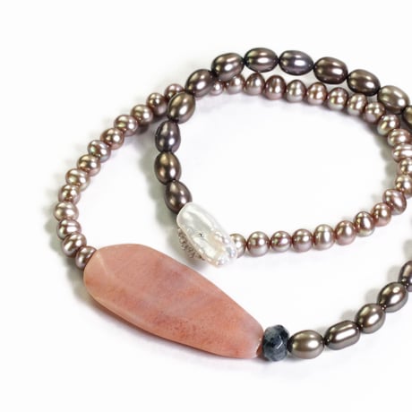 necklace/S22-A1-0243
