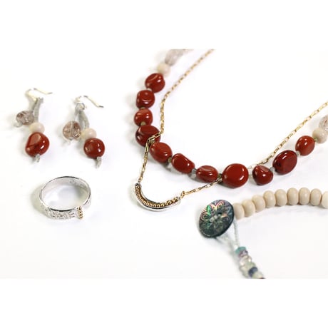 necklace/S23-A0-0131
