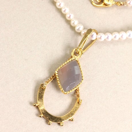 necklace/S19-A1-0343