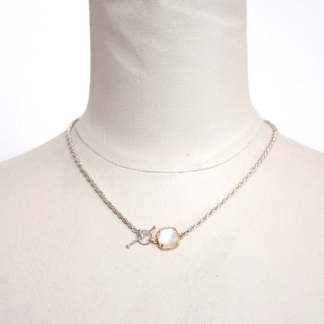 necklace/S20-A0-0340