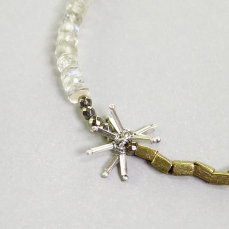 necklace/S25-A1-0042