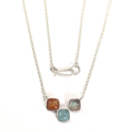 necklace/S20-S0-0340