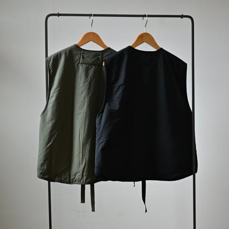 【women's】AUG [オーグ] / リバーシブルミリタリーベスト
