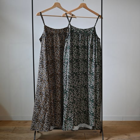 【women's】AUG [オーグ] / フラワー キャミワンピース