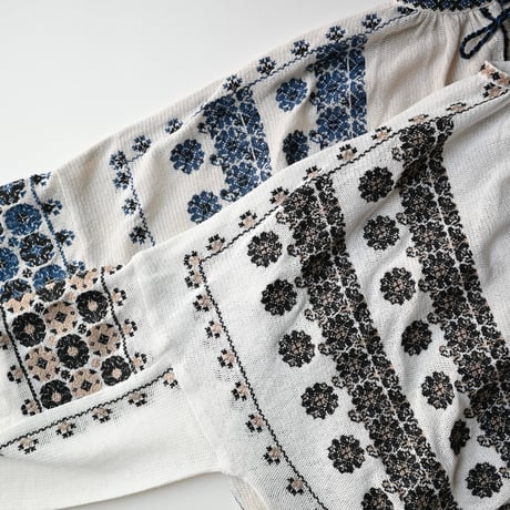 【women's】doux bleu [ドゥーブルー] / インド刺繍メッシュブラウス