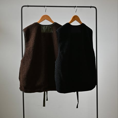 【women's】AUG [オーグ] / リバーシブルミリタリーベスト