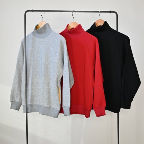 【unisex】soglia [ソリア] / NERDS High Neck Sweat