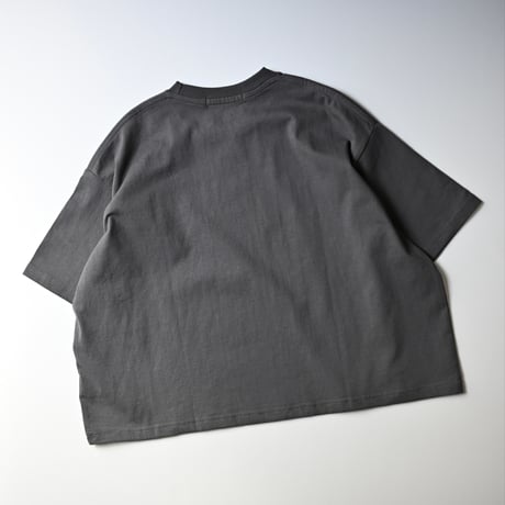 【kid's,women's】nunuforme [ヌヌフォルム] / ぷっくりロゴTEE