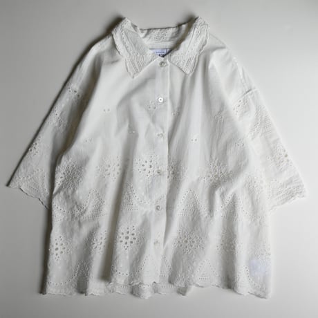 【women's】AUG [オーグ] / レースブラウス