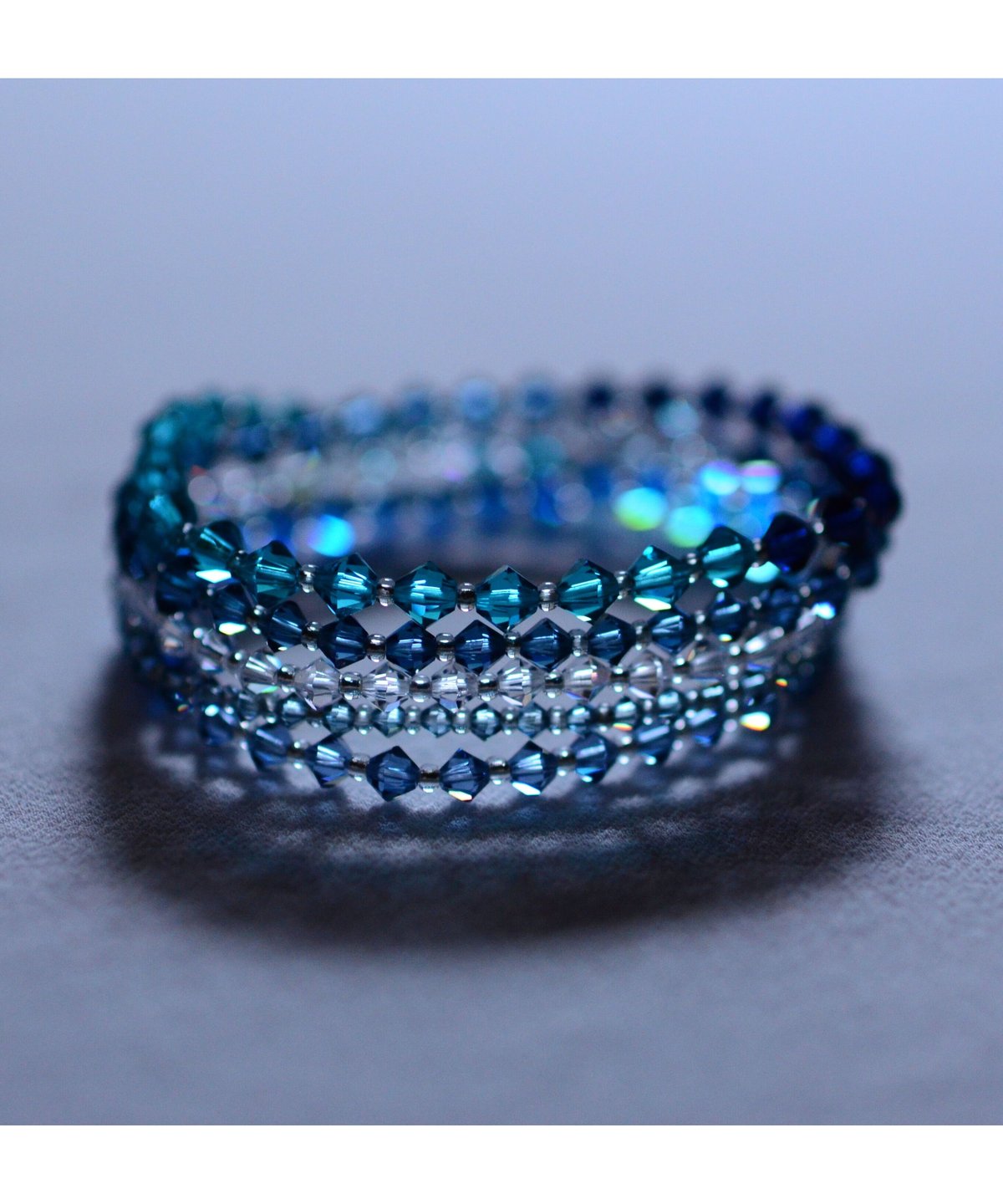 黒プリンページ　SWAROVSKI 青系ビーズブレスレット 黒プリンページ SWAROVSKI 青系ビーズブレスレット fit=scale-down,w=1200