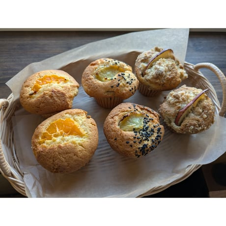 マフィン６個＋レモンケーキ２個大満足 セット【12/21土 発送】※もともと紙袋発送なので箱不要のクーポン使用不可