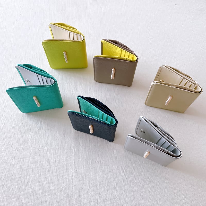 淡水パールの二つ折り財布 | AZbonheur