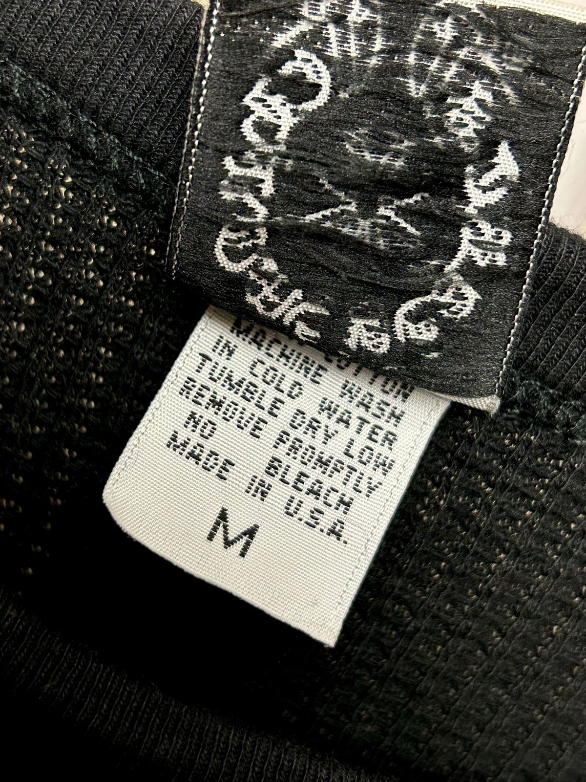 美品・US製★CHROME HEARTS ロンT M アメリカ国旗 希少デザイン 美品・US製☆CHROME HEARTS ロンT M アメリカ国旗 希少デザイン