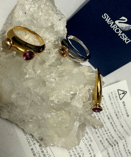 〈アーカイブSWAROVSKI JEWELRY〉 2000年代初期SWAROVSKI JEWELRYリング黄金サイズ17号3点セットBOX付きオールドランク極上美品スペシャルプライス