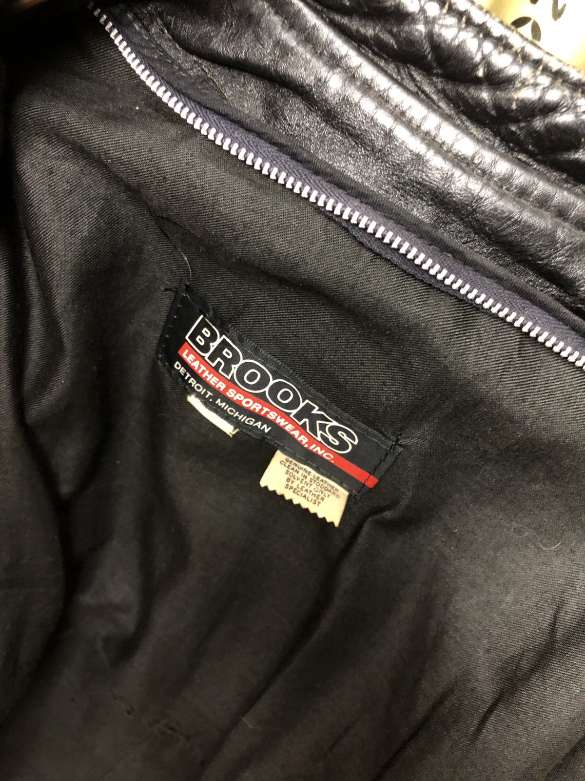 セブンティーズU.S.A.〉 70年代U.S.A.製BROOKSオールドTALON涙目 セブンティーズU.S.A.〉 70年代U.S.A.製BROOKSオールドTALON涙目