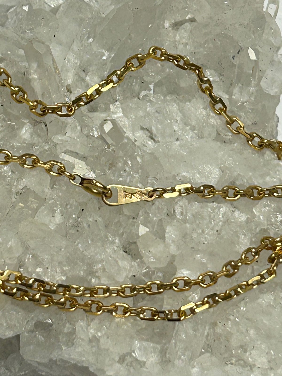 750刻印入り 18K ゴールド　チェーン 中古　イタリアンジュエリー 750刻印入り 18K ゴールド チェーン 中古 イタリアンジュエリー